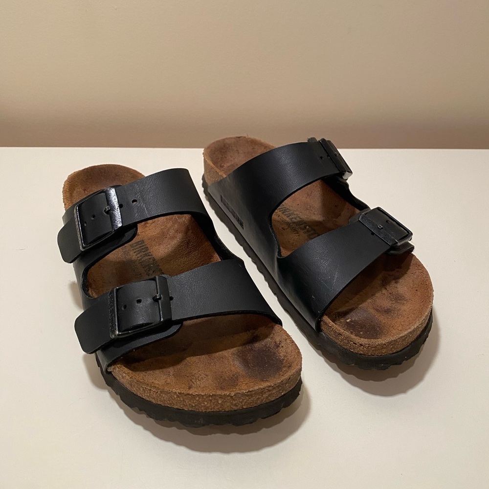 Girls size 5.5 Birkenstock Sandals
